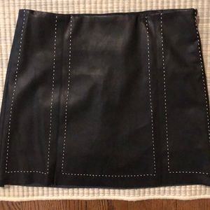 Black faux leather skirt w white stitching